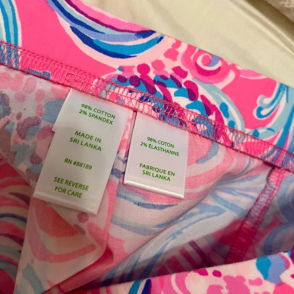 Lilly Pulitzer Ocean View Short in Don't be Jelly Shorts Prosecco Pink | L - Picture 4 of 6